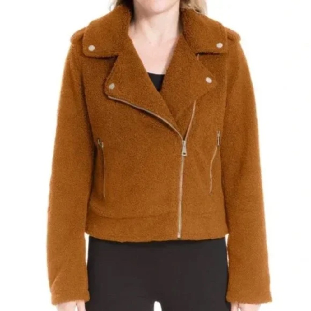 MAX STUDIO Faux Shearling Moto Jacket - size Medium